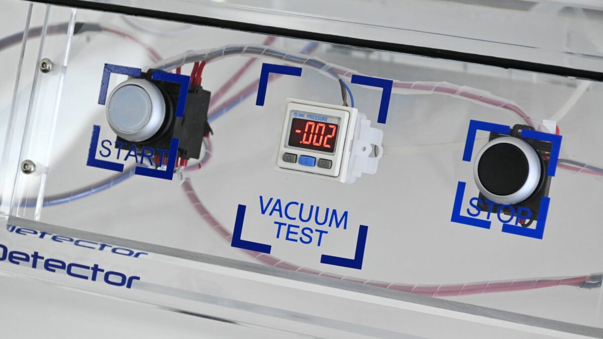 vacuum leak test machine Vacuum Chamber for Testing Leaks & Integrity